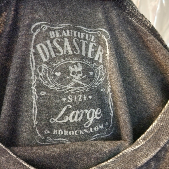 Gently Used Beautiful Disaster shirt - Picture 2 of 3